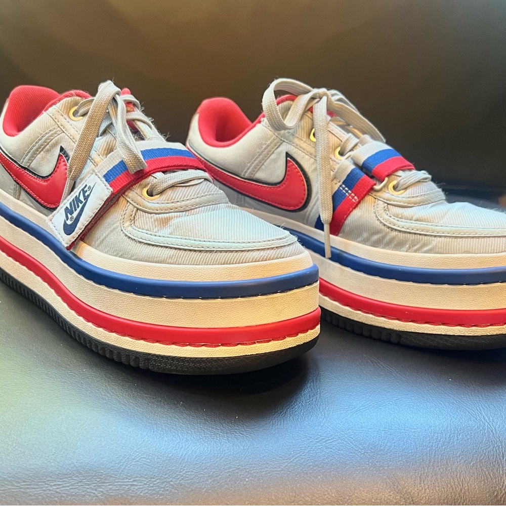 Women’s (Rare) NIKE VANDAL 2K Shoes